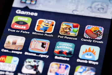 17 Best iPhone Games to Play with Friends in 2020